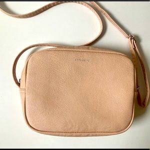 HM crossbody